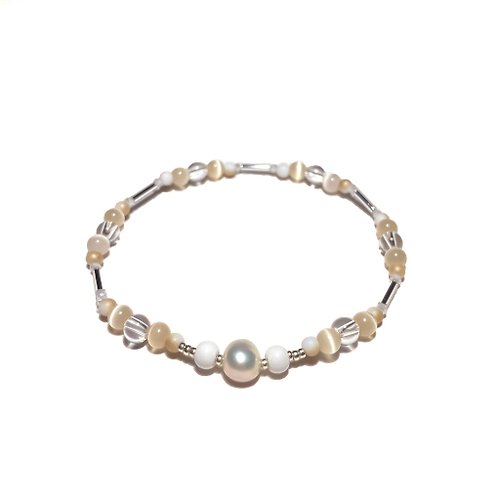 KICHIKICHIYAYA White Pearl Crystal Bracelet 009