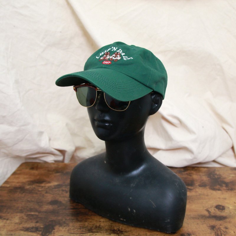 Back to Green::夏季帽款 深綠 花栗鼠棒球帽 d-63//vintage hat - 帽子 - 棉．麻 