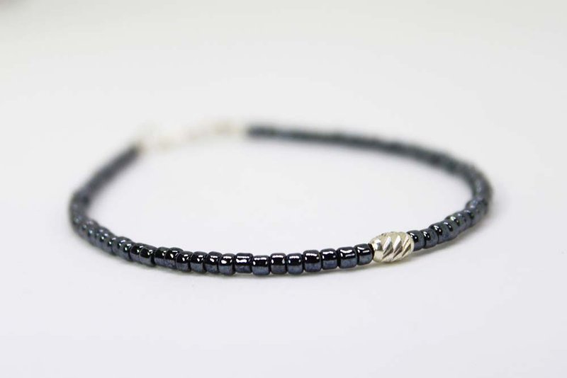 [Sterling Silver Series] All-match Black Stone Bracelet - Bracelets - Sterling Silver Black