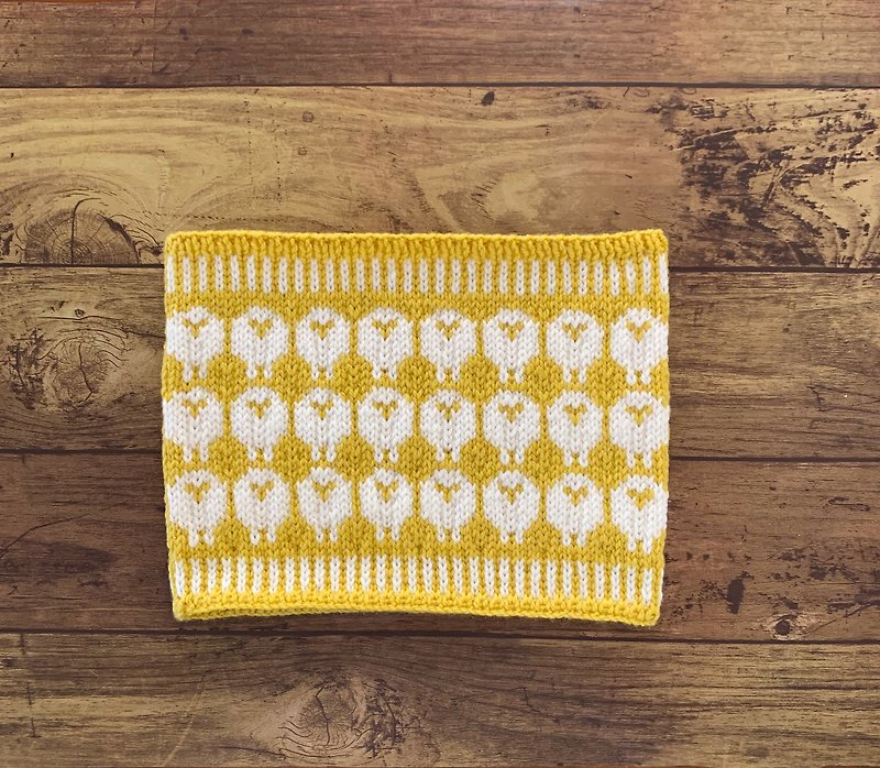 Sheep neck warmer mustard - ผ้าพันคอถัก - ขนแกะ สีเหลือง