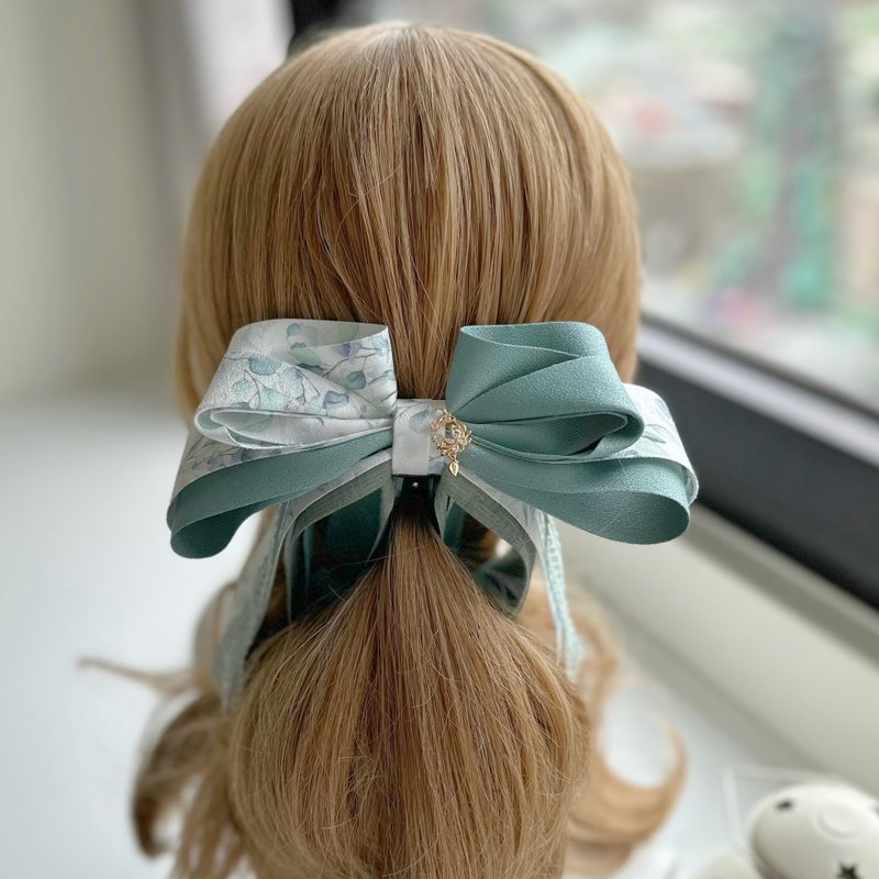 Exclusive Classical Three-dimensional Bowknot Intersecting Clip Banana Clip Fairy Clip Hair Clip-Lake Green - เครื่องประดับผม - วัสดุอื่นๆ สีเขียว