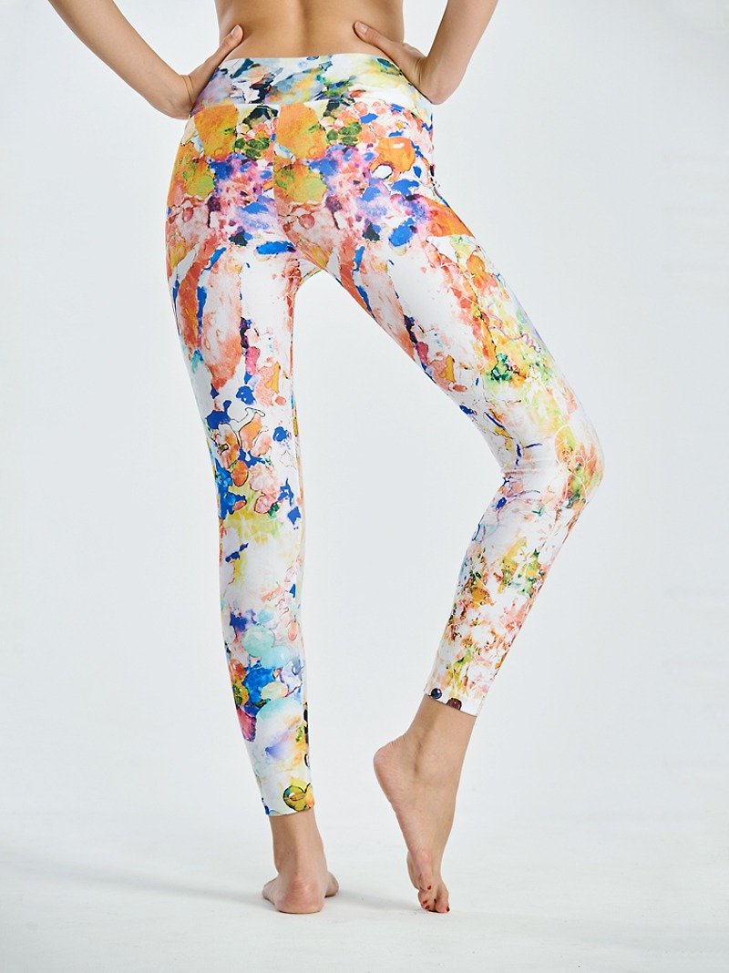 Miracle │ Yoga pants under the sun of Rishikesh - Women's Sportswear Bottoms - Polyester 