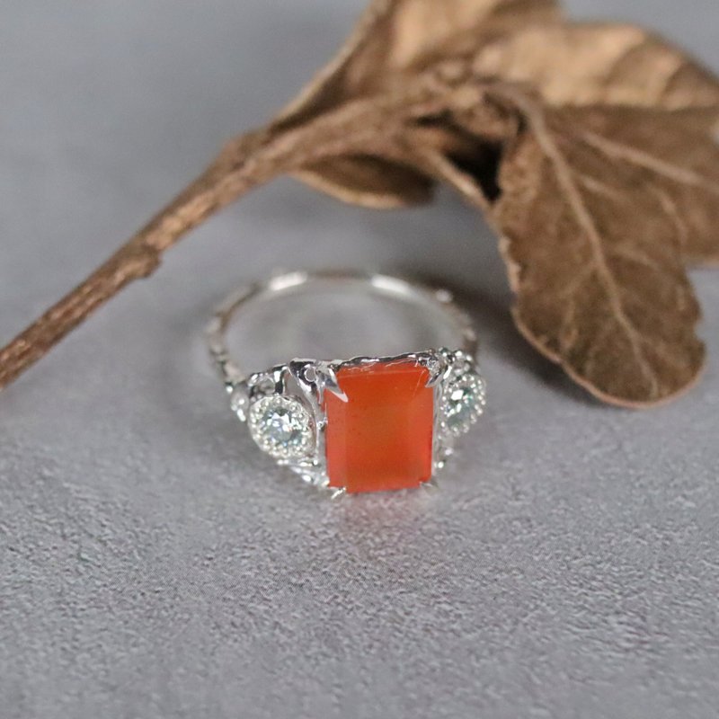 Sunset carnelian and moissanite ring, Silver 925, size 13 - แหวนทั่วไป - เครื่องเพชรพลอย สีแดง