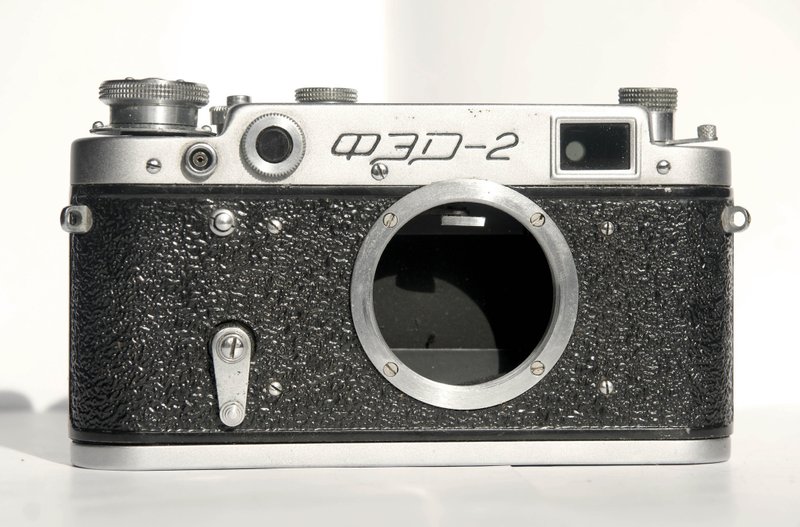 FED-2 rangefinder film camera 35 mm M39 mount USSR body Type C medium - 相機/拍立得/底片相機 - 其他金屬 銀色