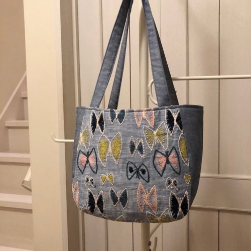 ハンドメイド ミナペルホネン sky flower トートバッグ トートバッグ ミナペルホネン sky flower ハンドメイド