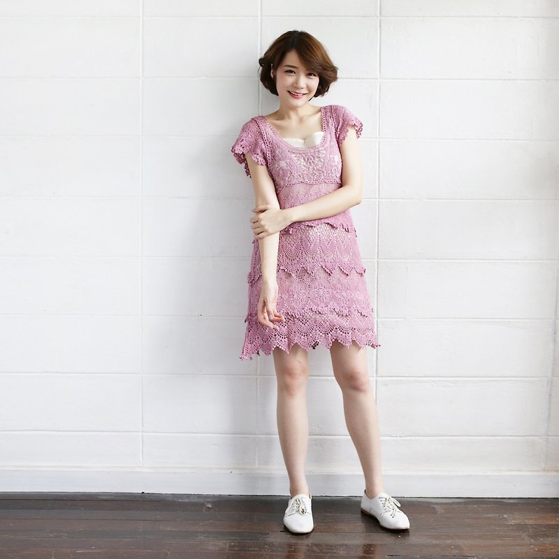 Pink Short-Sleeve Dresses Lace Cotton Sweet Garden - เสื้อผู้หญิง - ผ้าฝ้าย/ผ้าลินิน สึชมพู