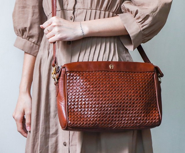 Vintage Woven Leather Crossbody Bag: D-70
