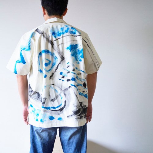 ☆【レオナール】ユニセックス Tシャツ 総柄 ペイント柄 綿100% 半袖 M ペンキ風インクペイント半袖シャツ 1006柄 綿 生成 ユニセックス