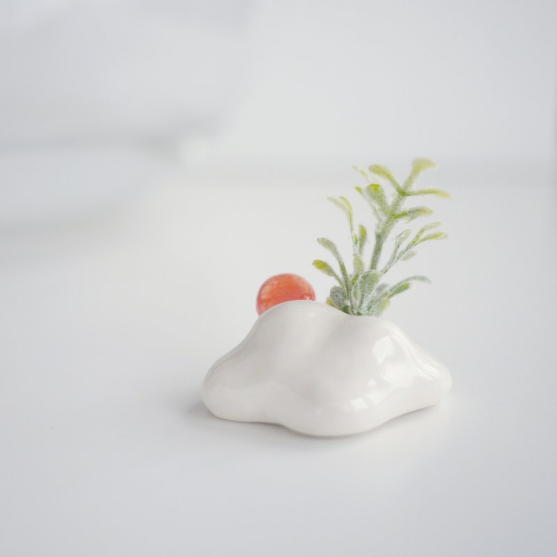 Mini vase | mt.ali series. - Items for Display - Porcelain White