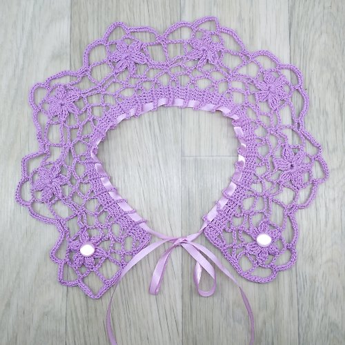 Alternative Crochet Boutique 丁香花邊領項鍊。 女士鉤針花領。 復古領針織