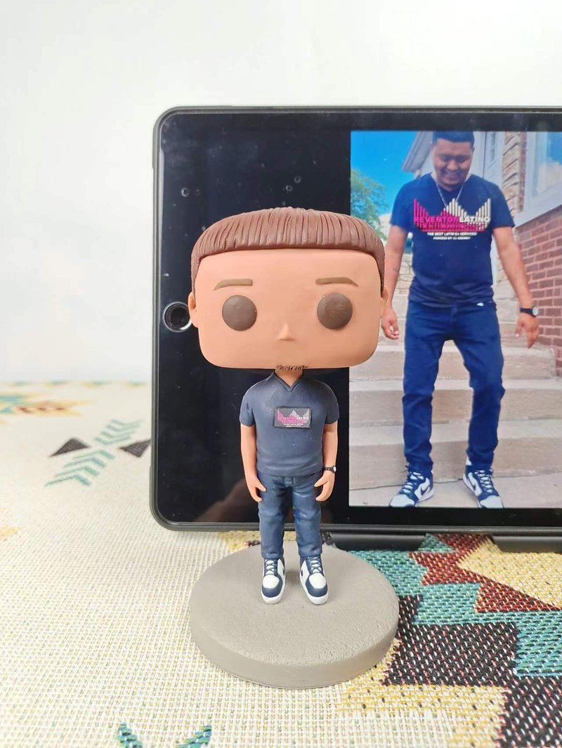 Pure handmade custom American Funko Pop self-portrait doll doll boyfriend husband birthday gift - ตุ๊กตา - ดินเหนียว หลากหลายสี