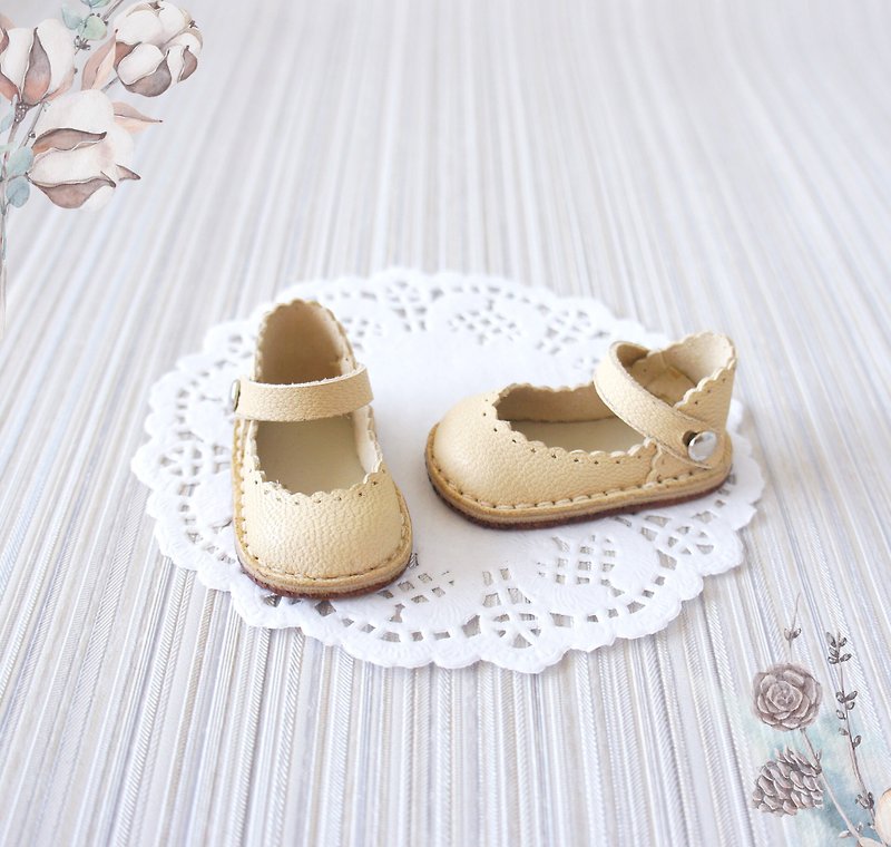 Shoes for Paola Reina pale yellow color, Leather shoes for 13 inch dolls - Stuffed Dolls & Figurines - Genuine Leather Yellow