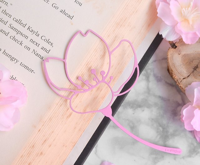 Cherry Blossom Bookmark - Shop banyan Bookmarks - Pinkoi