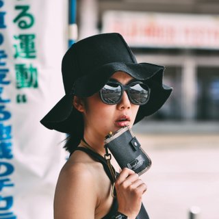マッチの木のデザイン木っ端要素市の水泳ファスナー財布チケット入場パッケージ財布トラベルバッグネックパケットクリップ文書は、スペース黒いカーキ色のサブセクション（付属のストラップ）を設定します