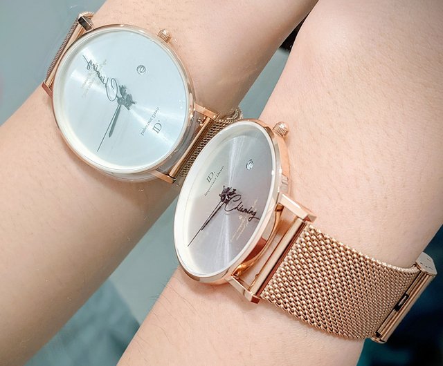 オーダーメイド時計ギフト】記念犬（一針オーダーメイド＋表面彫刻＋