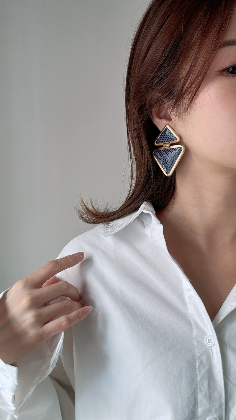 中古正品 Loewe 羅意威 皮革三角耳夾 耳環 中古首飾 玩味時尚 - 耳環/耳夾/耳骨夾 - 其他金屬 藍色