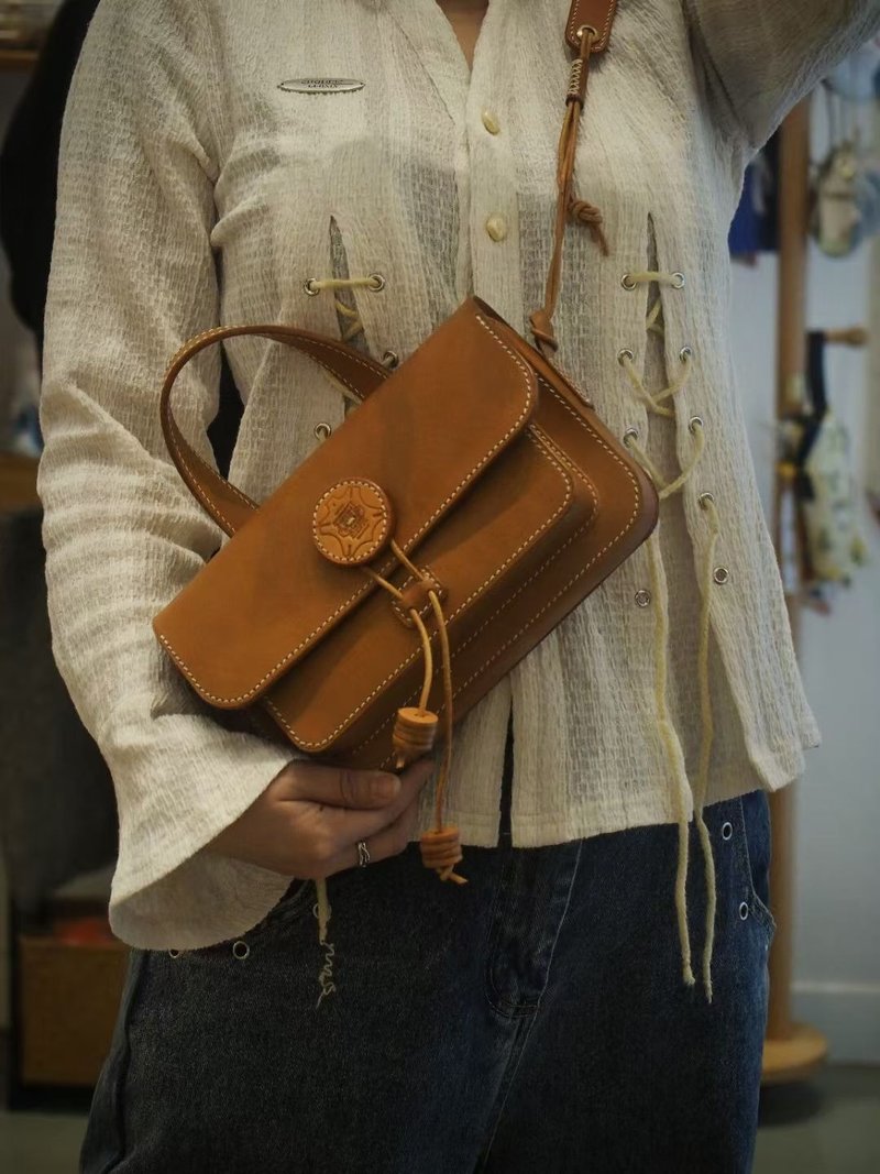 皮閣重工索繩背包 丨支持客製化訂製 丨意大利純手工製作 - 側背包/斜背包 - 真皮 