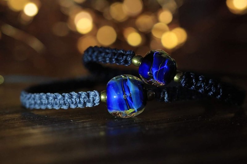 Lovers "Arctic" handmade glass hand-woven rope - สร้อยข้อมือ - แก้ว สีน้ำเงิน