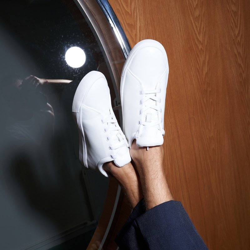 Anti-stain, waterproof genuine leather white shoes men's white Scooter One White Men - รองเท้าลำลองผู้ชาย - หนังแท้ 