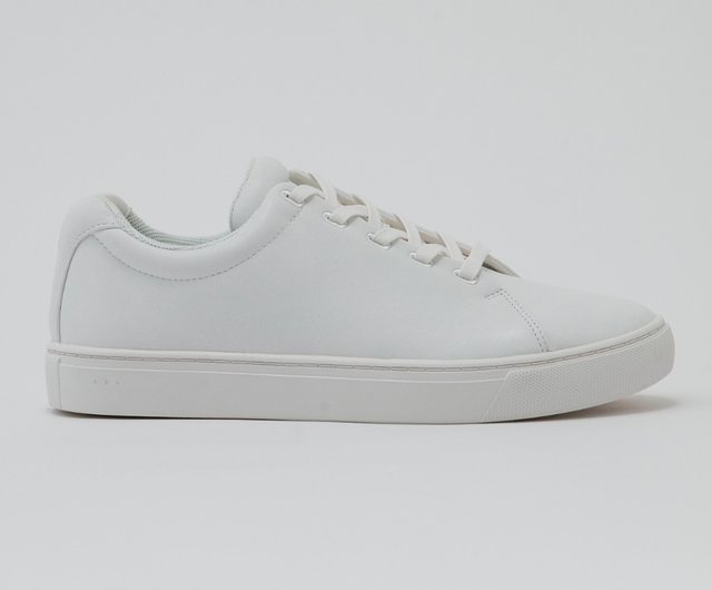 Stain resistant waterproof classic white shoes men s white