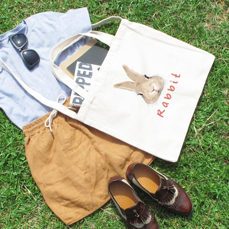 Small Meng rabbit Wen style wind horizontal canvas bag - กระเป๋าคลัทช์ - ผ้าฝ้าย/ผ้าลินิน 