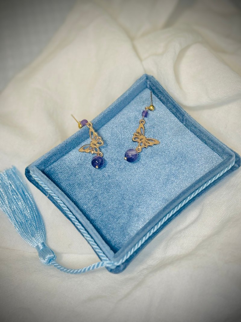 Crystal Collection - Amethyst Butterfly Earrings - ต่างหู - คริสตัล สีม่วง