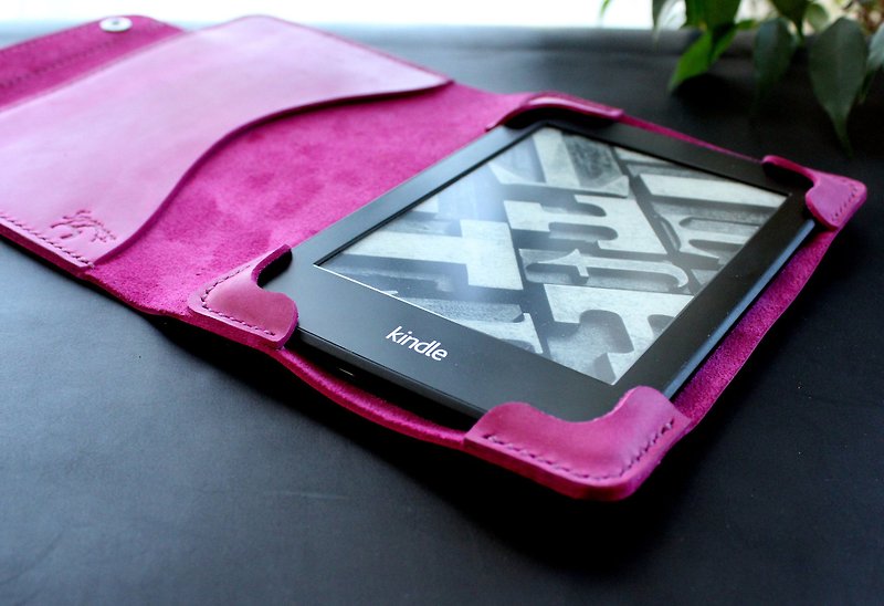 Kindle Paperwhite 11 2021 leather case Fuchsia pink Kindle cover Ereader case - 平板/電腦保護殼/保護貼 - 真皮 紫色