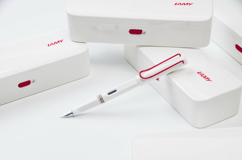 Globally exclusive in Taiwan/LAMY pen fashion gift box/safari series-red and white - Fountain Pens - Plastic 