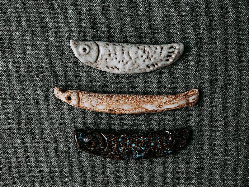 【Poly Pottery】Glazed Pottery Fish - Necklaces - Pottery 