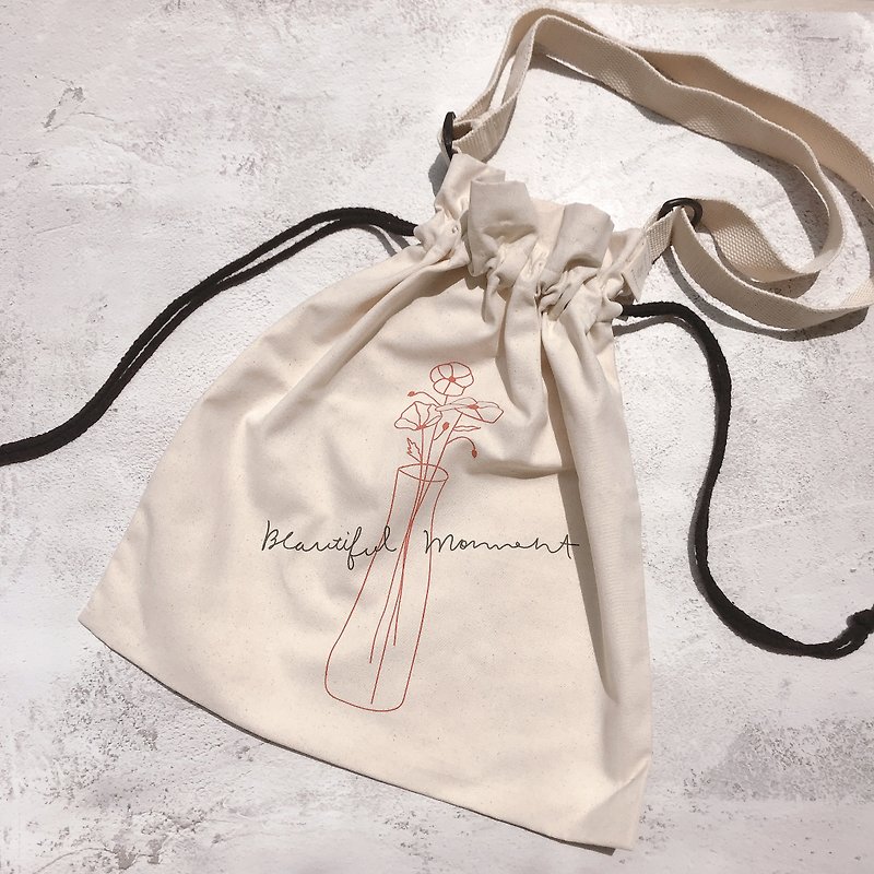 Beautiful Moment 2Way tote bag - กระเป๋าแมสเซนเจอร์ - ผ้าฝ้าย/ผ้าลินิน ขาว