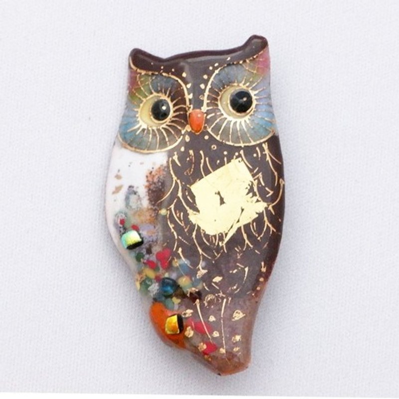 Owl (medium-vertical-brown) cloisonné brooch - Brooches - Other Metals Brown