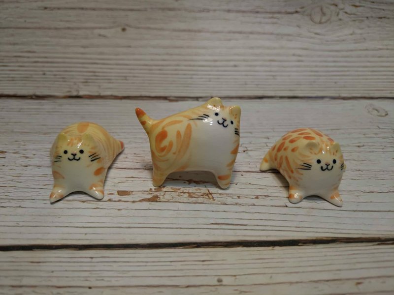 小品貓咪-橘貓-中型 - 公仔/玩偶 - 陶 橘色