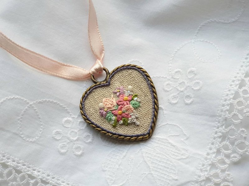 Embroidery /Pendant/Love/B - Necklaces - Other Metals 