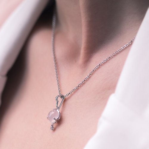 MARON Jewelry Little Daydream Pendant with Rose Quartz