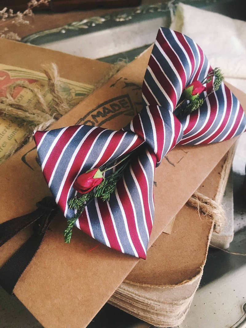 Papa's Bow Tie- antique handmade cloth flowers tie tie restructuring - Budapest red - roses Edition - Ties & Tie Clips - Polyester Red