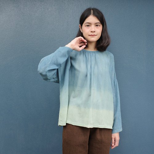 linnil olive x blue shade blouse / natural dye / 100% soft cotton