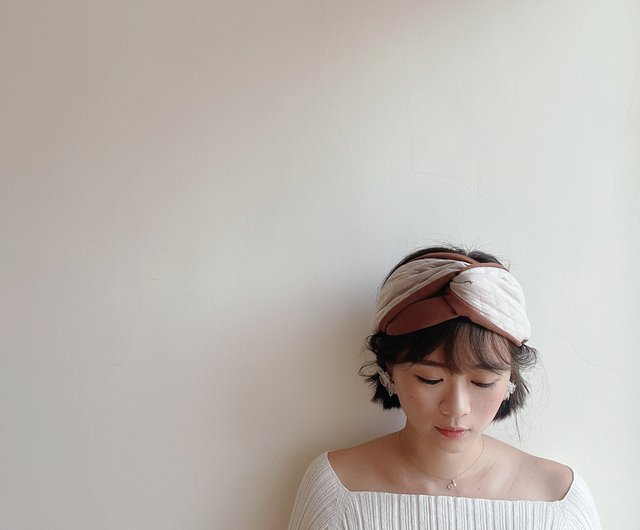 歩く鹿はとても迷惑です クロスヘアバンド 太いヘアバンド 冬のヘアバンド ショップ Ms Howfan ヘアバンド Pinkoi