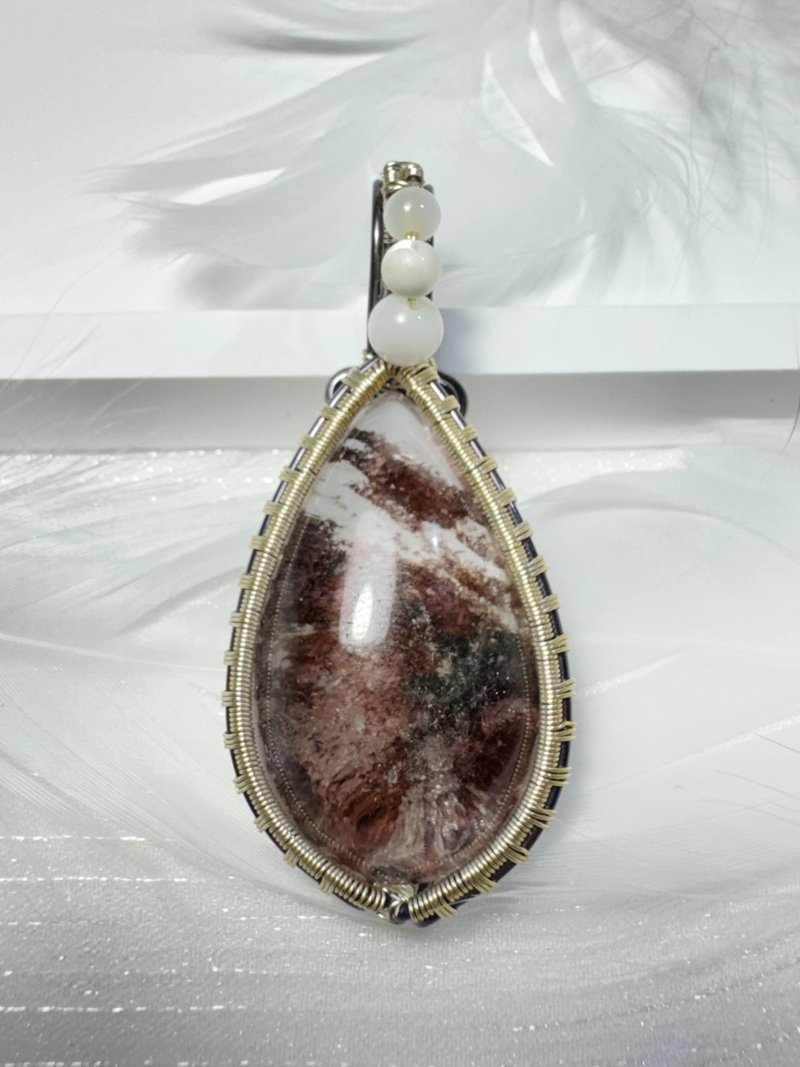 【FONG】 The Return of the Mist, Red and White Ghost × Shell Bead Energy Pendant - สร้อยคอ - คริสตัล 