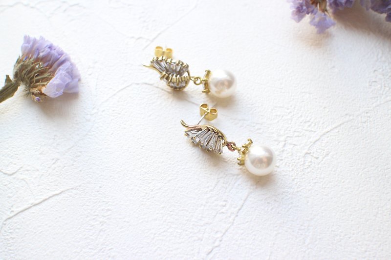 Xiangguang Angels-Pearl Brass Earrings-Changeable Clip - ピアス・イヤリング - 銅・真鍮 多色