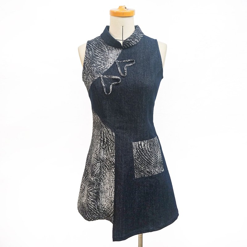Aman No.49 Evil Maru Lang denim stitching small cheongsam new fabric elastic denim - One Piece Dresses - Other Materials 