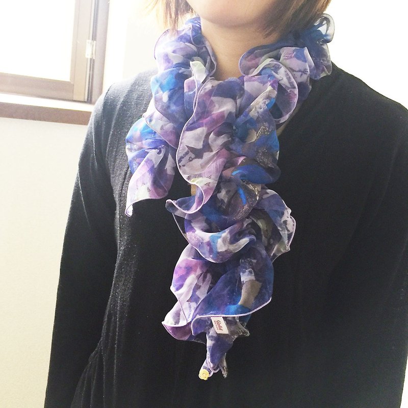 Ballett Kyoto Kyoto Little stone pattern shirring scarf using soft chiffon fabric - Scarves - Other Materials Blue