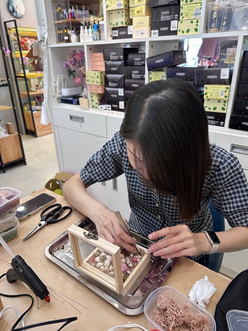 Flower art handicraft class once a week (preserved flowers and dried flowers) - จัดดอกไม้/ต้นไม้ - พืช/ดอกไม้ 