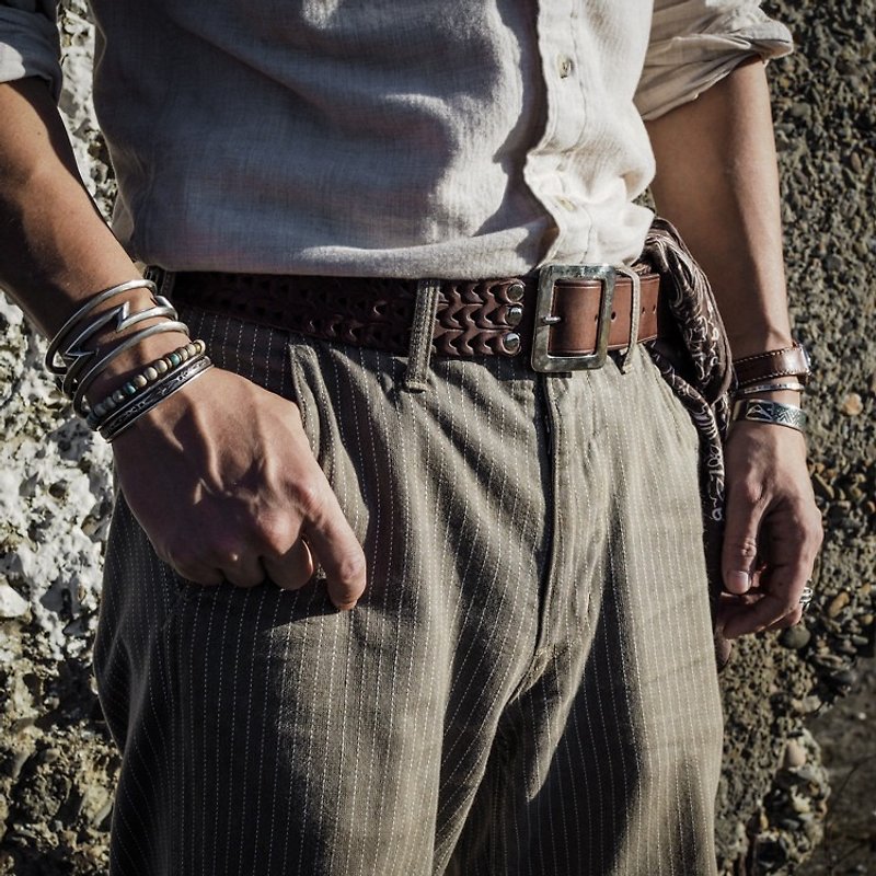 Chained Leather Belt-鎖甲皮革腰帶 - 腰帶/皮帶 - 真皮 咖啡色