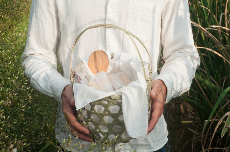 Sanhe Community-Bamboo Basket - กระเป๋าถือ - พืช/ดอกไม้ สีเขียว