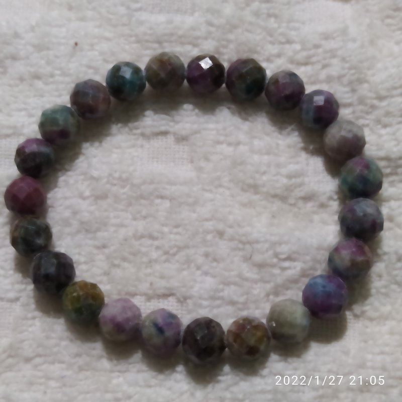 Colored corundum (ruby sapphire) bracelet with beads - สร้อยคอ - เครื่องเพชรพลอย 