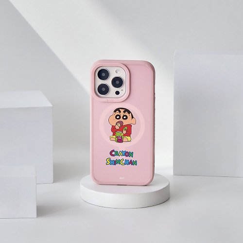 TOYSELECT 蠟筆小新野原新之助系列峽谷強悍MagSafe iPhone手機殼-吃餅乾