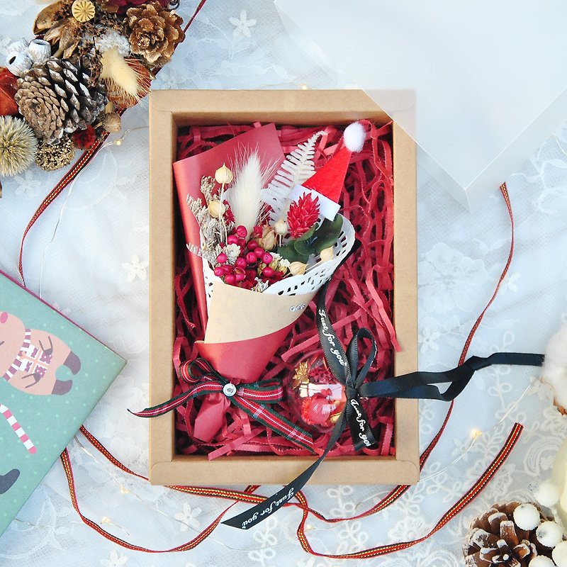 Dry Flower Christmas Gift Box - Bouquet + Flower Ball Set - ช่อดอกไม้แห้ง - พืช/ดอกไม้ สีแดง