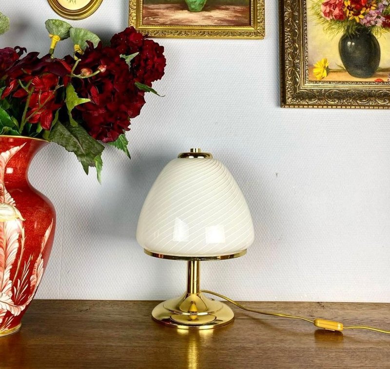 復古乳白色檯燈|蛋白石玻璃照明|優雅的檯燈| - 燈具/燈飾 - 玻璃 白色