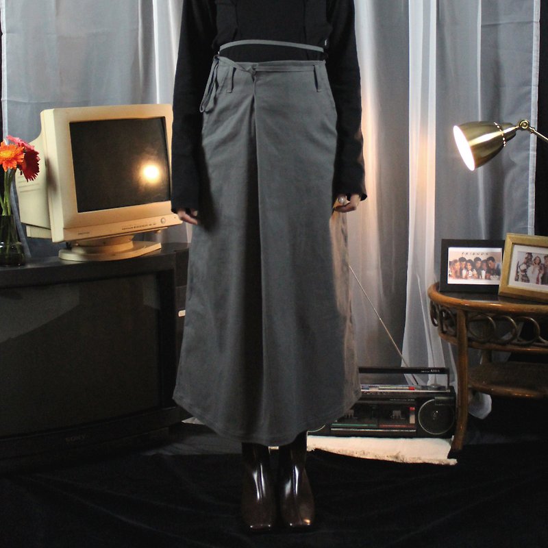Wrapped tie A-line long skirt-dark gray - Skirts - Cotton & Hemp Gray