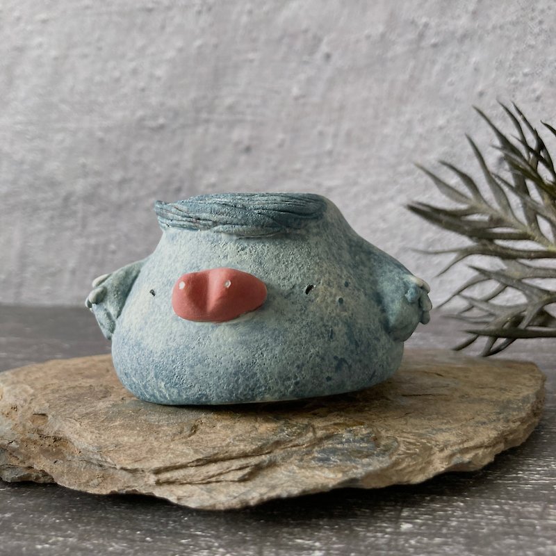 Bird monster cup cup small tea cup monster ceramic tea cup pottery doll with blessings - Teapots & Teacups - Porcelain Blue
